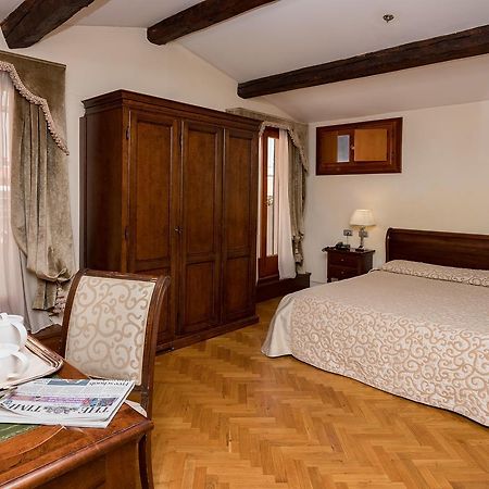 Hotel Dell'Opera Venezia Eksteriør bilde