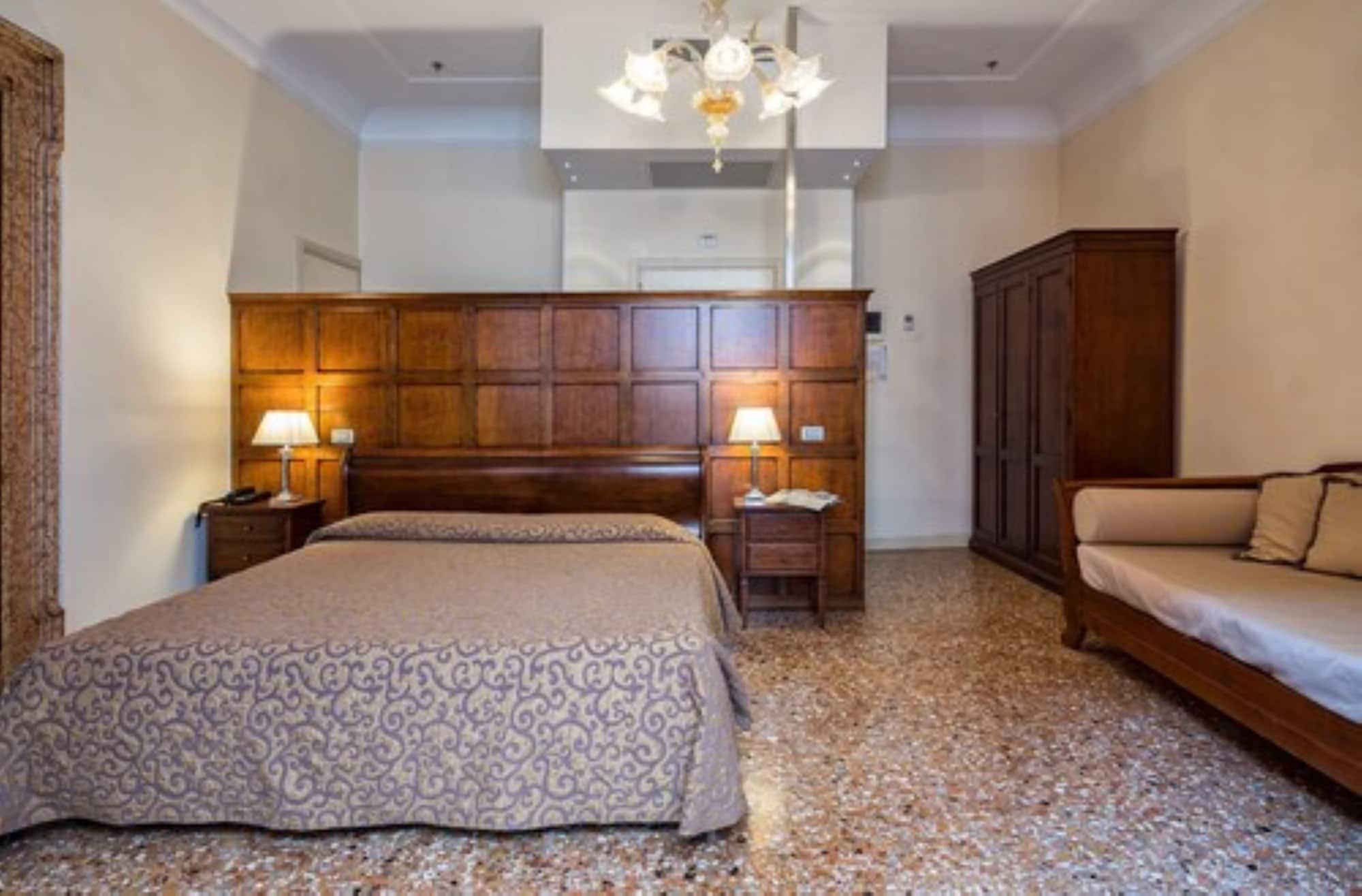 Hotel Dell'Opera Venezia Eksteriør bilde