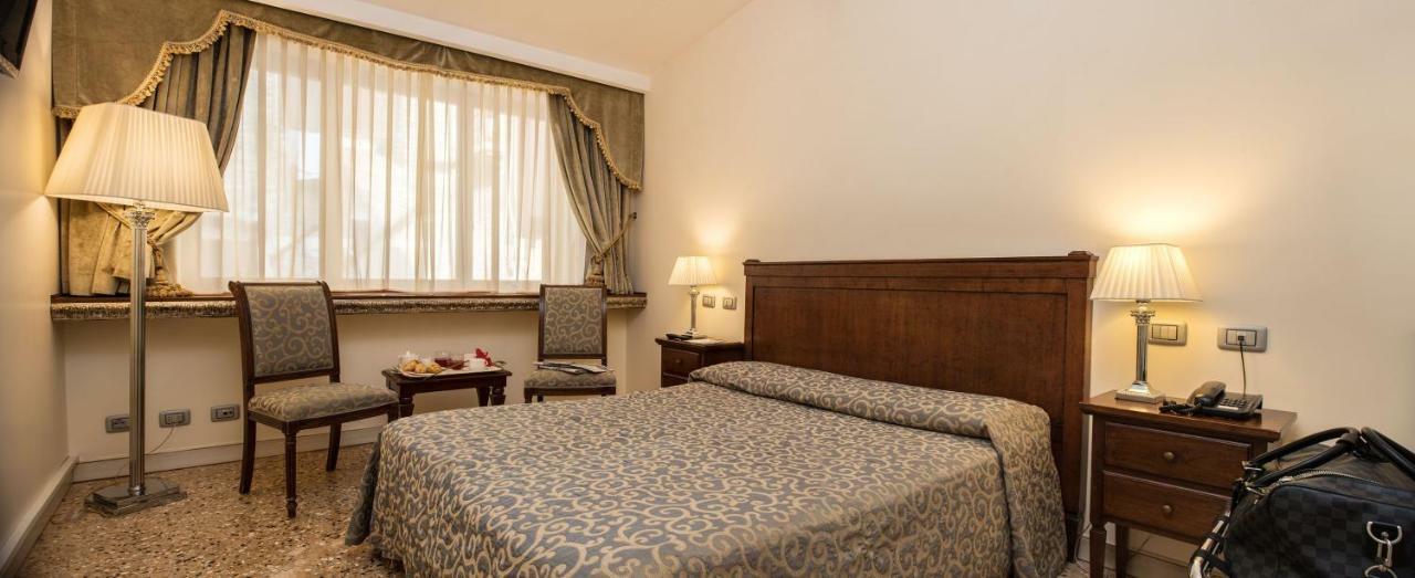 Hotel Dell'Opera Venezia Eksteriør bilde